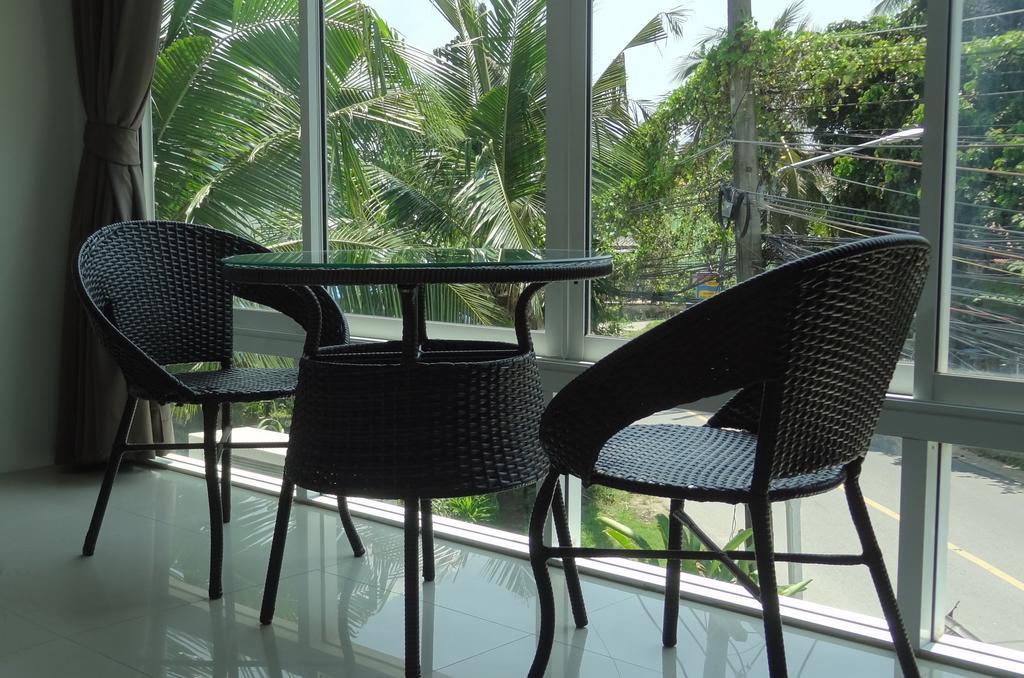 But Different Phuket Boutique Hotel Nai Harn Eksteriør billede