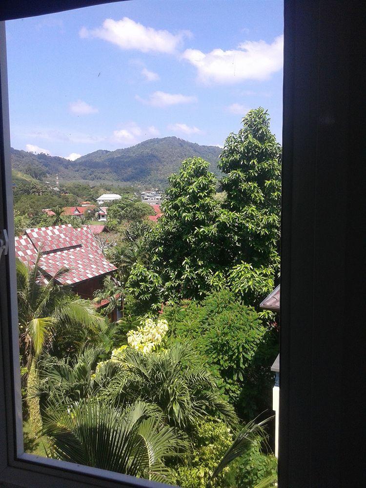 But Different Phuket Boutique Hotel Nai Harn Eksteriør billede