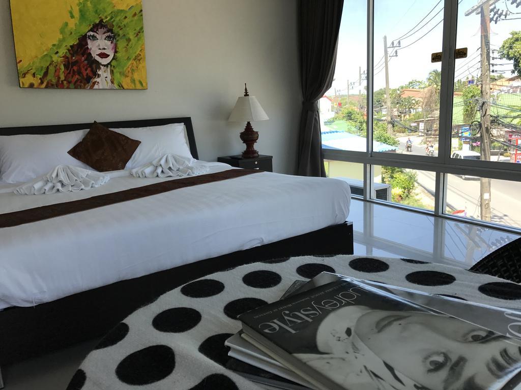 But Different Phuket Boutique Hotel Nai Harn Eksteriør billede