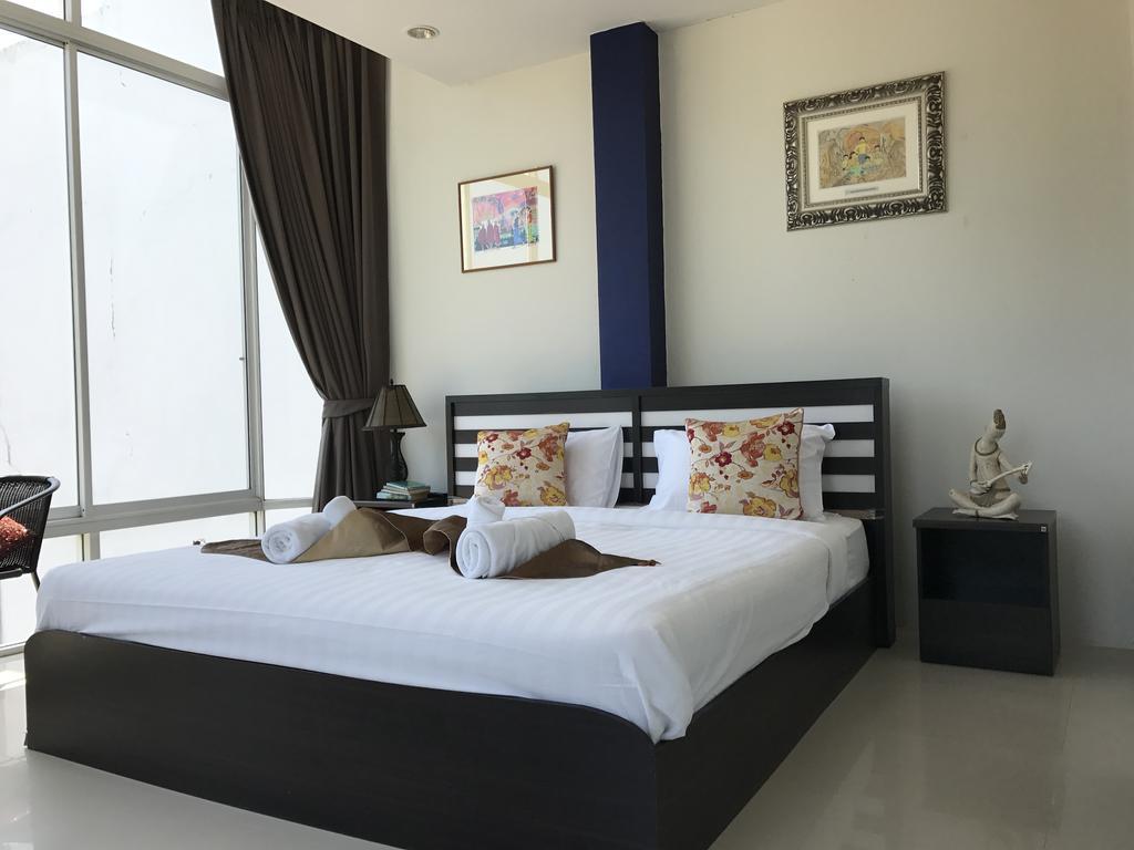 But Different Phuket Boutique Hotel Nai Harn Eksteriør billede