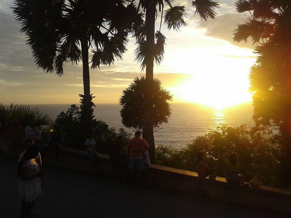 But Different Phuket Boutique Hotel Nai Harn Eksteriør billede